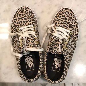cheetah vans